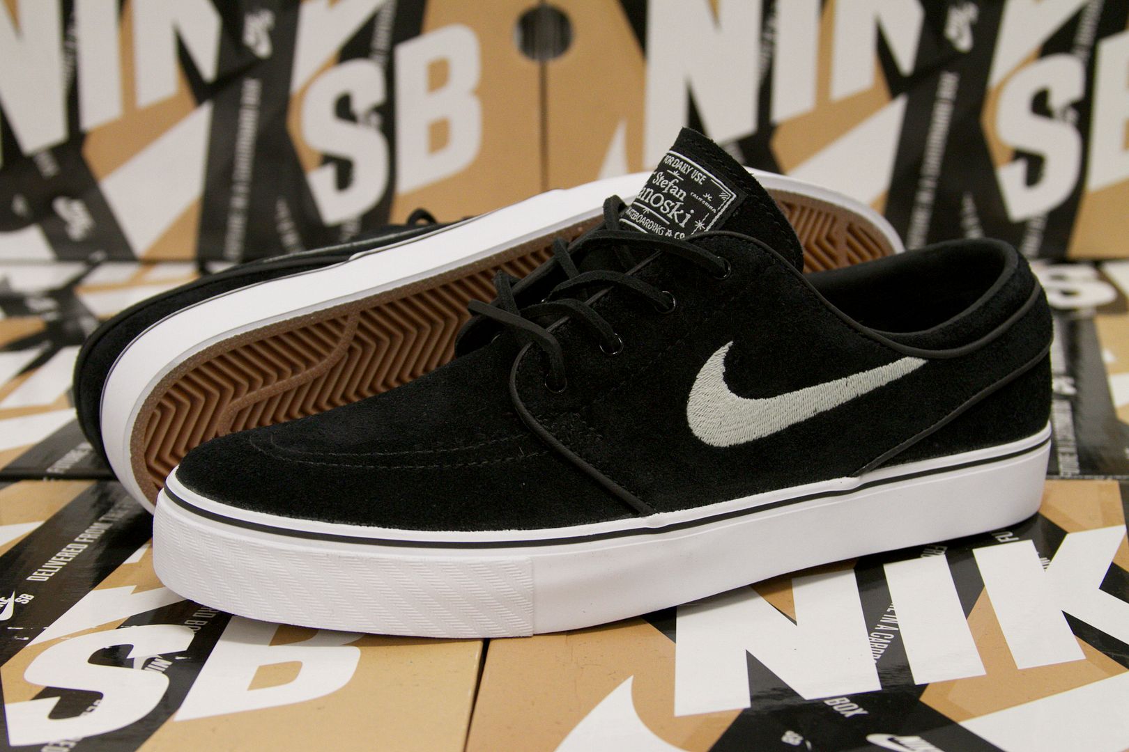 janoski size 7
