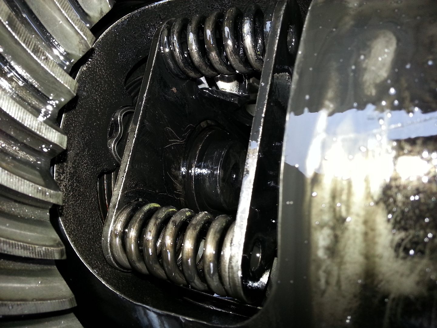 How to remove rear axles? Chevy Trailblazer SS Forum