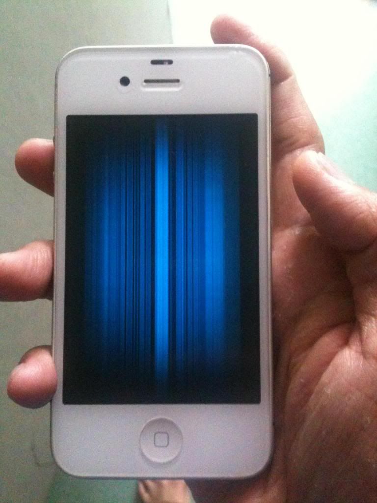 Nơi thay màn hình cảm ứng IP 4S uy tín ở TP.HCM