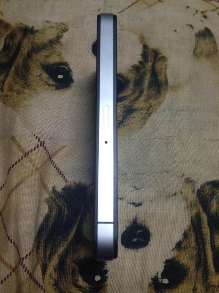 Iphone 4 16gb quốc tế IOS 6, máy nguyên zin 100%....đẹp leng keng 99%,bao sài,bao tốt