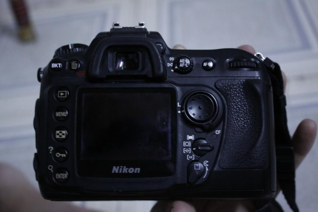 Nikon D200 và lens fix nikkor 35 f1.8 còn bảo hành!!! - 1
