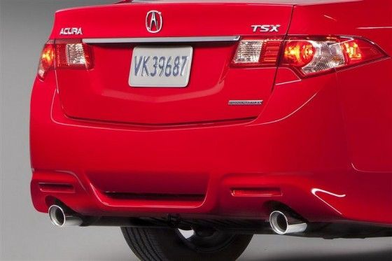 2012-Acura-TSX-Special-Edition-Rear-560x