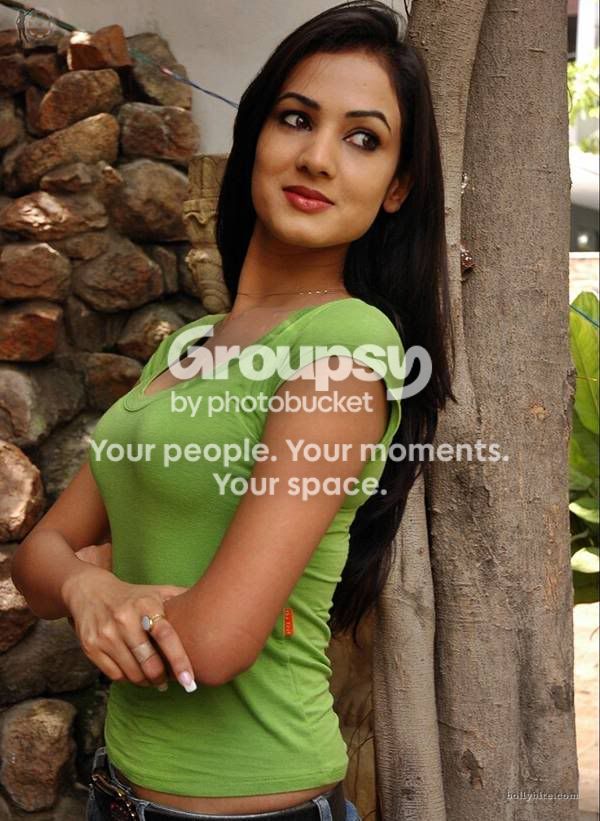 sonal_chauhan_07_2.jpg